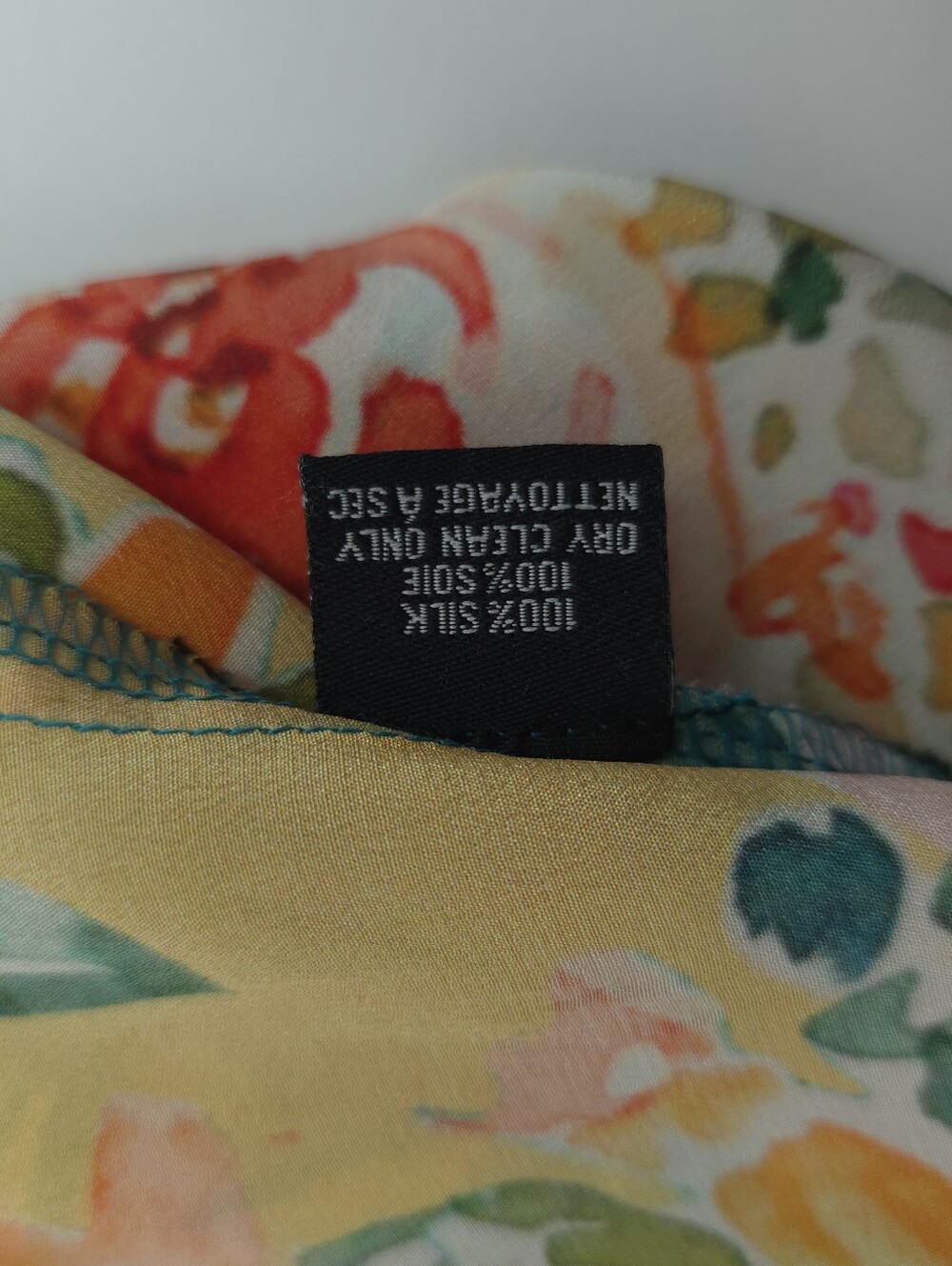 Tolani 100% Silk Blue/Yellow Floral Tassle Long Sleeve Size L - Picture 9 of 12